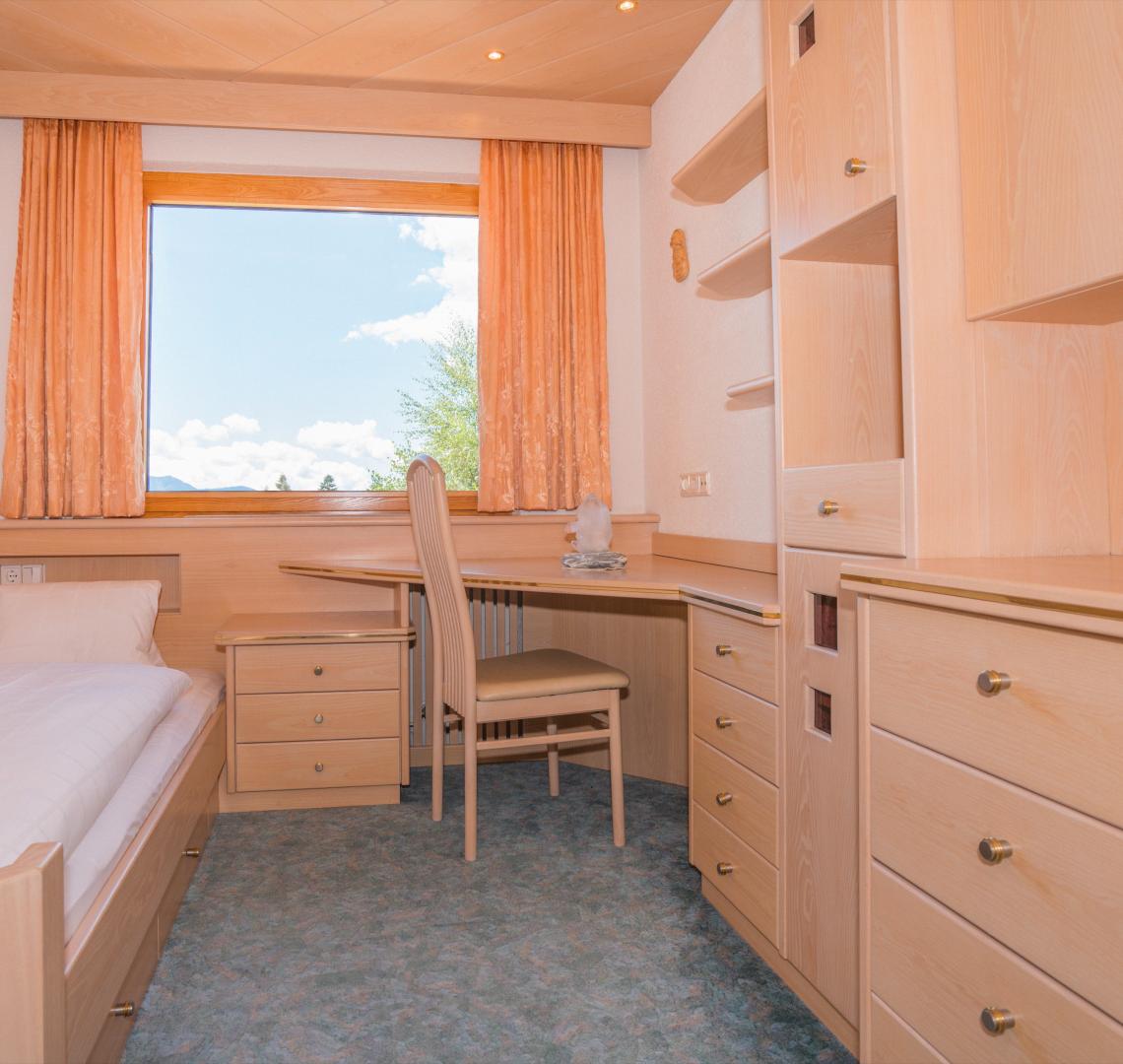 Apartment Suite Room 2